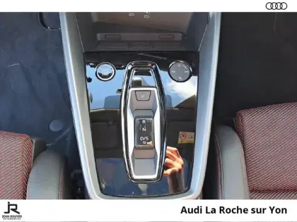 Photo 9 Audi A3  PI SPORTBACK 35 TFSI 150 S TRONIC 7