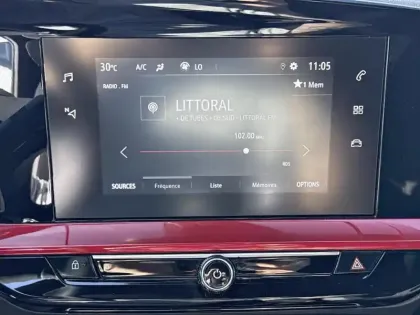 Photo 6 Opel Mokka  Electrique 136 ch & Batterie 50 kWh