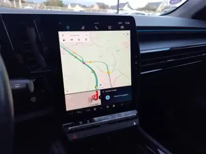 Photo 21 Renault Austral  E-Tech hybrid 200