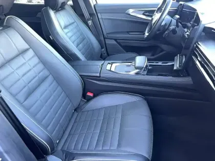 Photo 37 Renault Austral  E-Tech hybrid 200