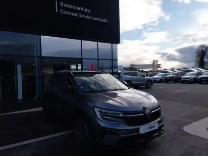 Photo 6 Renault Austral  E-Tech hybrid 200