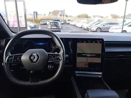 Photo 9 Renault Austral  E-Tech hybrid 200