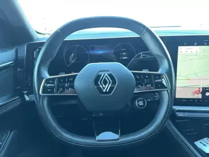 Photo 38 Renault Austral  E-Tech hybrid 200