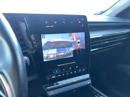 Photo 43 Renault Austral  E-Tech hybrid 200