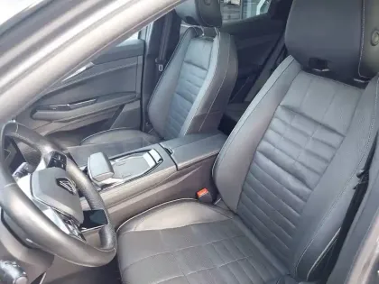 Photo 8 Renault Austral  E-Tech hybrid 200