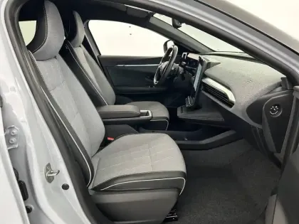 Photo 24 Renault Megane  E-Tech 220 ch autonomie confort AC22