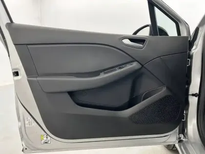 Photo 10 Renault Clio  TCe 90