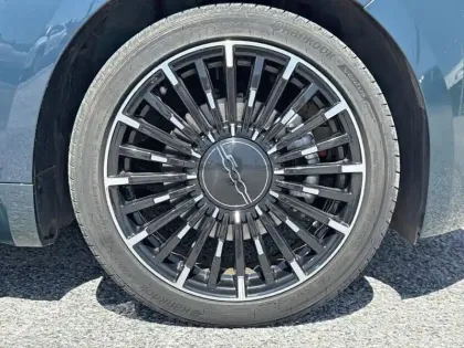 Photo 20 Fiat 500 C e 118 ch