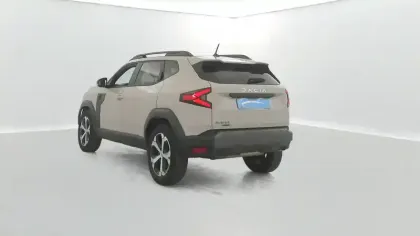 Photo 11 Dacia Duster  Hybrid 140