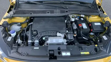 Photo 6 Peugeot 208  PureTech 100 S&S BVM6