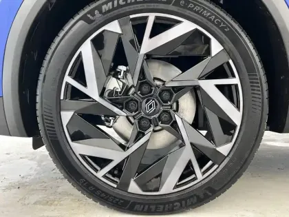 Photo 27 Renault Symbioz  E-Tech full hybrid 145