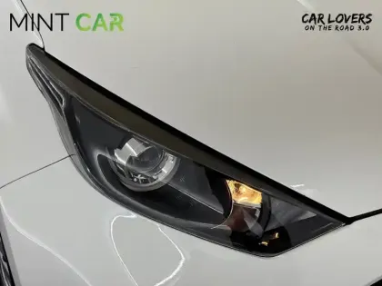 Photo 26 Toyota Yaris  Hybride 116h