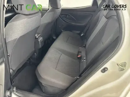 Photo 18 Toyota Yaris  Hybride 116h