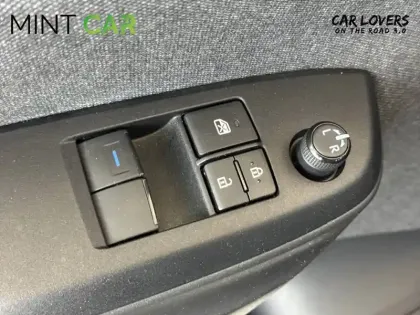 Photo 16 Toyota Yaris  Hybride 116h