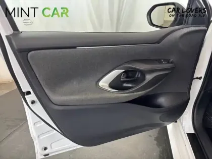 Photo 21 Toyota Yaris  Hybride 116h