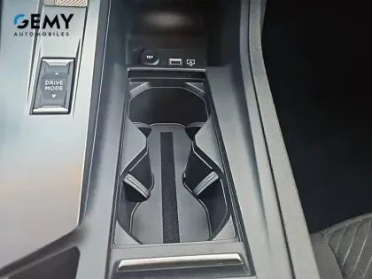 Photo 86 Peugeot 308  SW PureTech 130ch S&S EAT8