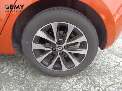 Photo 10 Renault Clio  TCe 90 - 21N