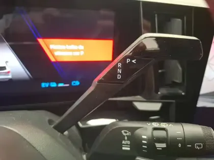 Photo 25 Renault Austral  E-Tech full hybrid 200 GSR2