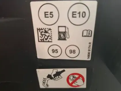 Photo 15 Renault Austral  E-Tech full hybrid 200 GSR2