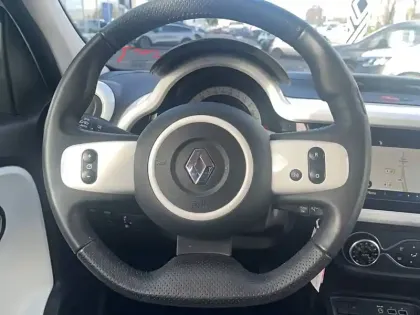 Photo 12 Renault Twingo  III E-Tech