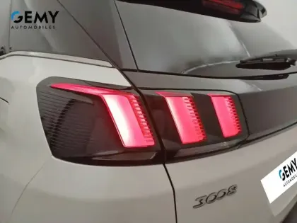 Photo 21 Peugeot 3008  Hybrid4 300 e-EAT8