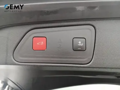 Photo 11 Peugeot 3008  Hybrid4 300 e-EAT8