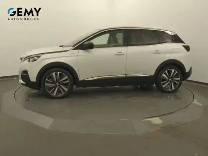 Photo 18 Peugeot 3008  Hybrid4 300 e-EAT8