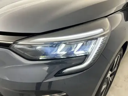 Photo 29 Renault Clio  TCe 90 - 21N