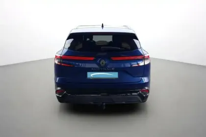 Photo 4 Renault Austral  E-Tech hybrid 200