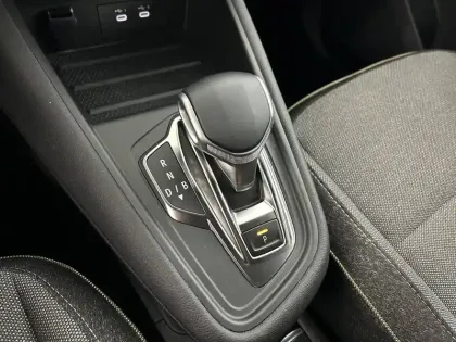 Photo 21 Renault Symbioz  E-Tech full hybrid 145