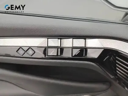 Photo 11 DS DS 4  Hybride E-Tense 225 EAT8