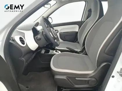 Photo 8 Renault Twingo  III E-Tech