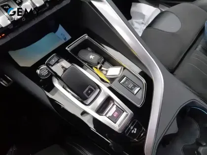 Photo 40 Peugeot 3008  Puretech 130ch S&S EAT8