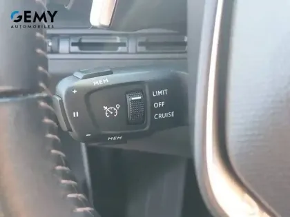 Photo 11 Peugeot 5008  PureTech 130ch S&S EAT8