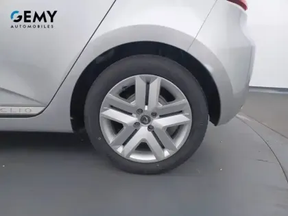 Photo 8 Renault Clio  E-Tech 140 - 21N