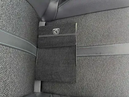 Photo 27 Peugeot 308  SW BlueHDi 130ch S&S EAT8