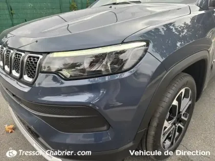 Photo 7 Jeep Compass  1.5 Turbo T4 130 ch BVR7 e-Hybrid