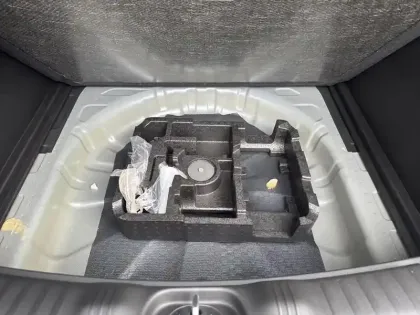 Photo 51 Jeep Compass  1.5 Turbo T4 130 ch BVR7 e-Hybrid