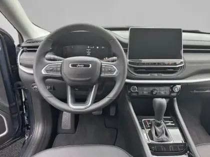 Photo 34 Jeep Compass  1.5 Turbo T4 130 ch BVR7 e-Hybrid