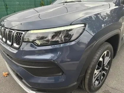 Photo 49 Jeep Compass  1.5 Turbo T4 130 ch BVR7 e-Hybrid