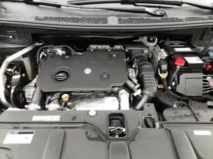 Photo 6 Peugeot 3008  BlueHDi 130ch S&S EAT8