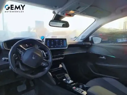 Photo 7 Peugeot 208  PureTech 100 S&S EAT8