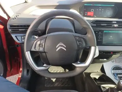 Photo 10 Citroën C4  Picasso PureTech 130 S&S