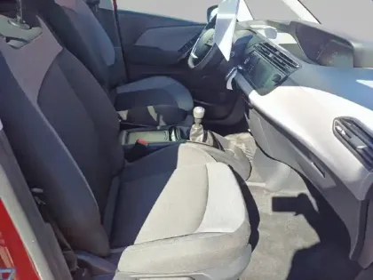 Photo 8 Citroën C4  Picasso PureTech 130 S&S