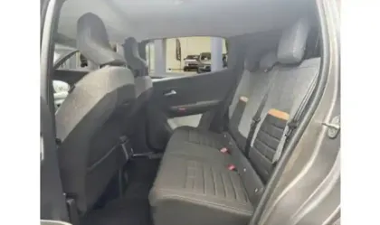 Photo 17 Citroën C3 Aircross  Hybride 145 e-DCS6