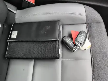 Photo 27 Citroën C5 aircross  Hybride Rechargeable 225 S&S e-EAT8