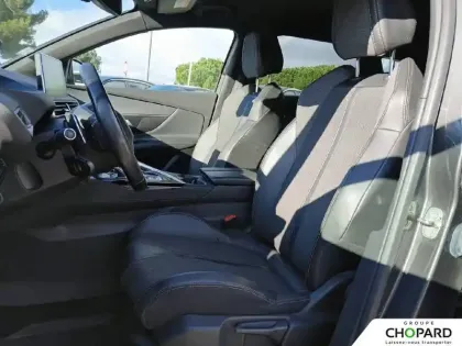 Photo 20 Peugeot 3008  BlueHDi 180ch S&S EAT8