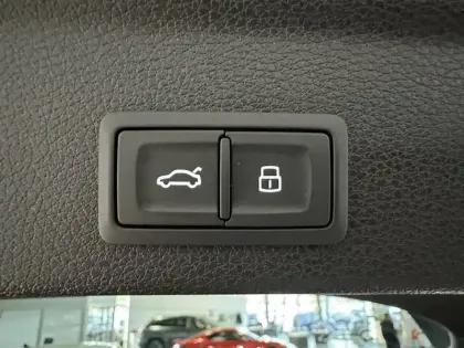 Photo 19 Audi Q3  Sportback 35 TDI 150 ch S tronic 7