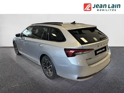 Photo 6 Skoda Octavia  Combi 1.5 TSI Hybrid 150 ch ACT DSG7
