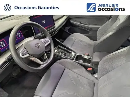 Photo 12 Volkswagen Golf  1.5 eHybrid 204 DSG6